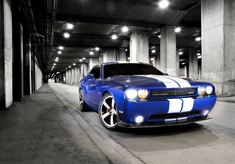 Challenger  on Chrysler Provided This Image Of The 2011 Challenger Srt8 392 In Its