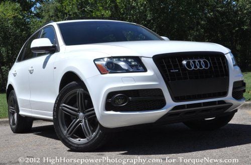 The 2012 Audi Q5 3.2 Prestige front end