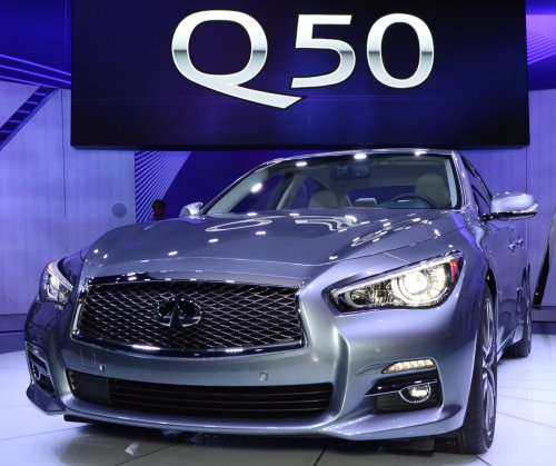 2014 Infiniti Q5 at Detroit Auto Show