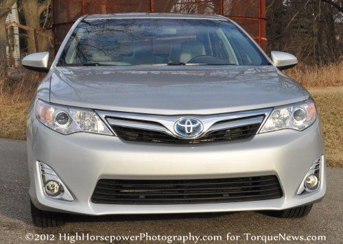 The front end of the 2012 Toyota Camry Hybrid XLE