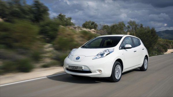 Nissan uk vehicles electric leaf #6