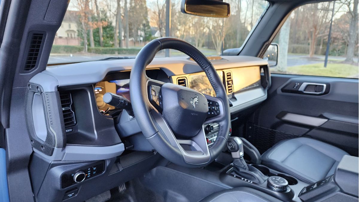 2023 Ford Bronco Everglades Review interior