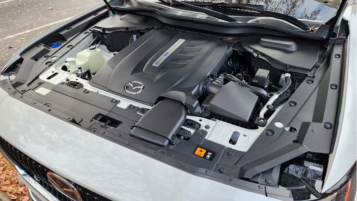 2024 Mazda CX-90 PHEV Premium Plus Review: engine