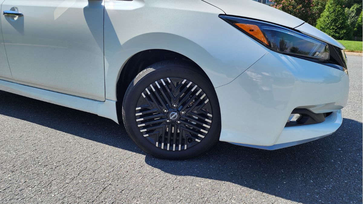 2024 Nissan Leaf SV Plus Review, tires