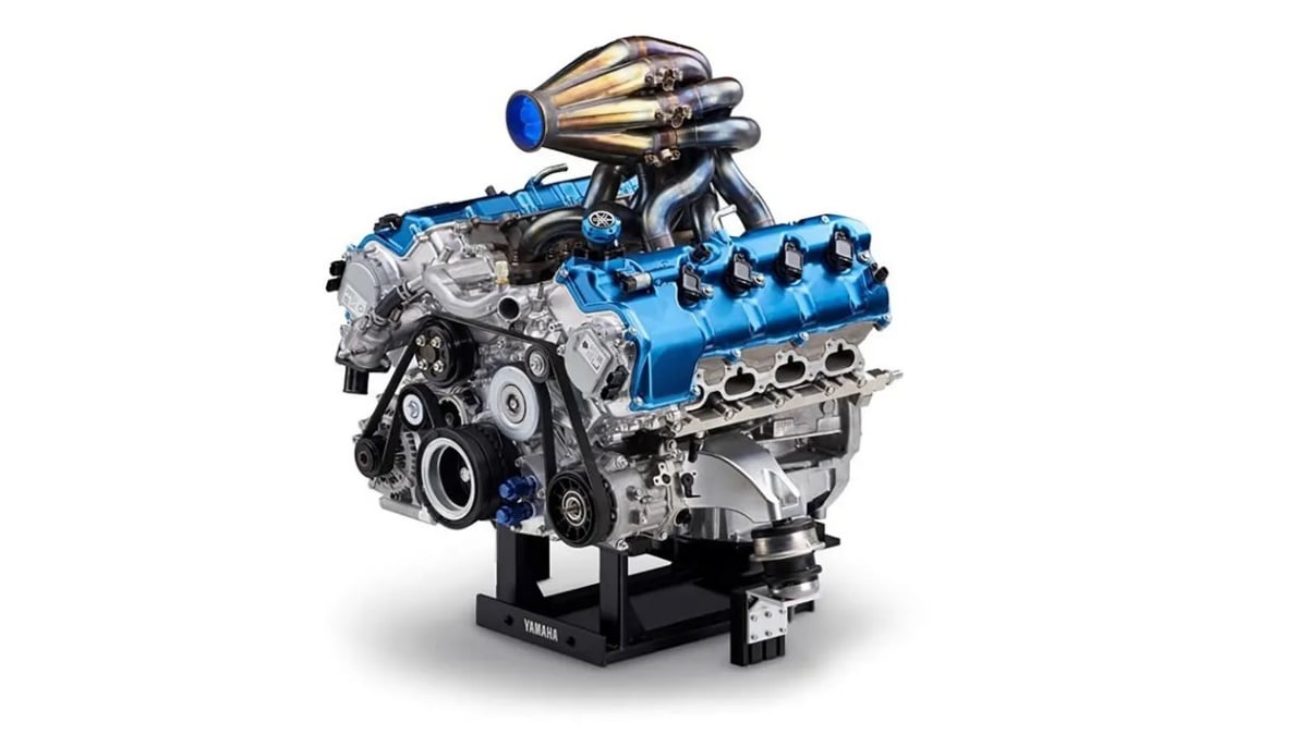 Toyota-Yamaha hydrogen V-8 engine
