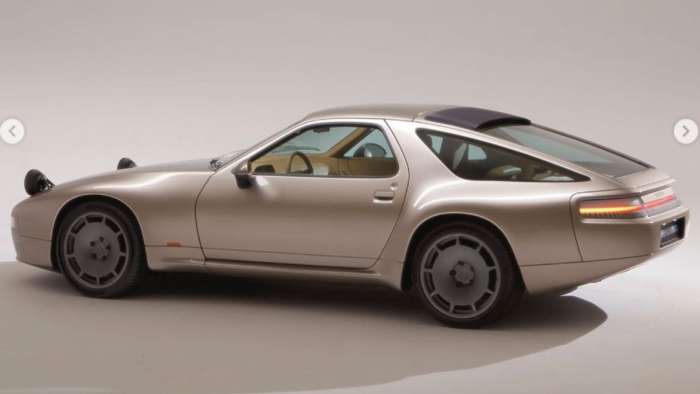 Rear three-quarter view of the Nardone Automotive Porsche 928 showing its wider wheel arches and sleek lines.