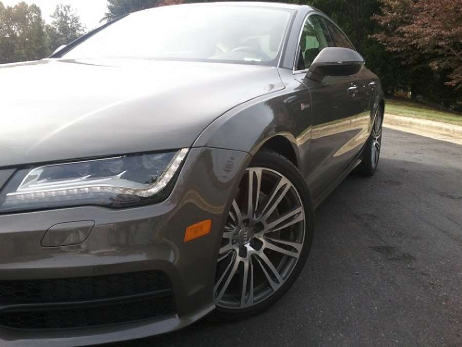 Audi A7 2012 front headlight view