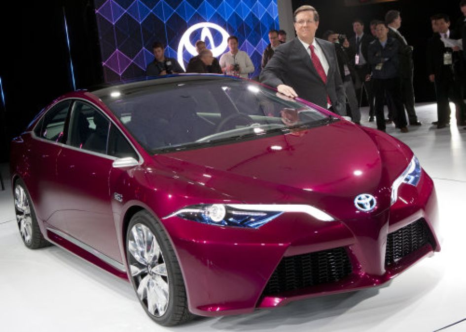 Jim Lentz with the Toyota NS4 Concept