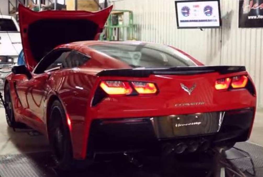 Hennessey HPE700 Corvette on the dyno