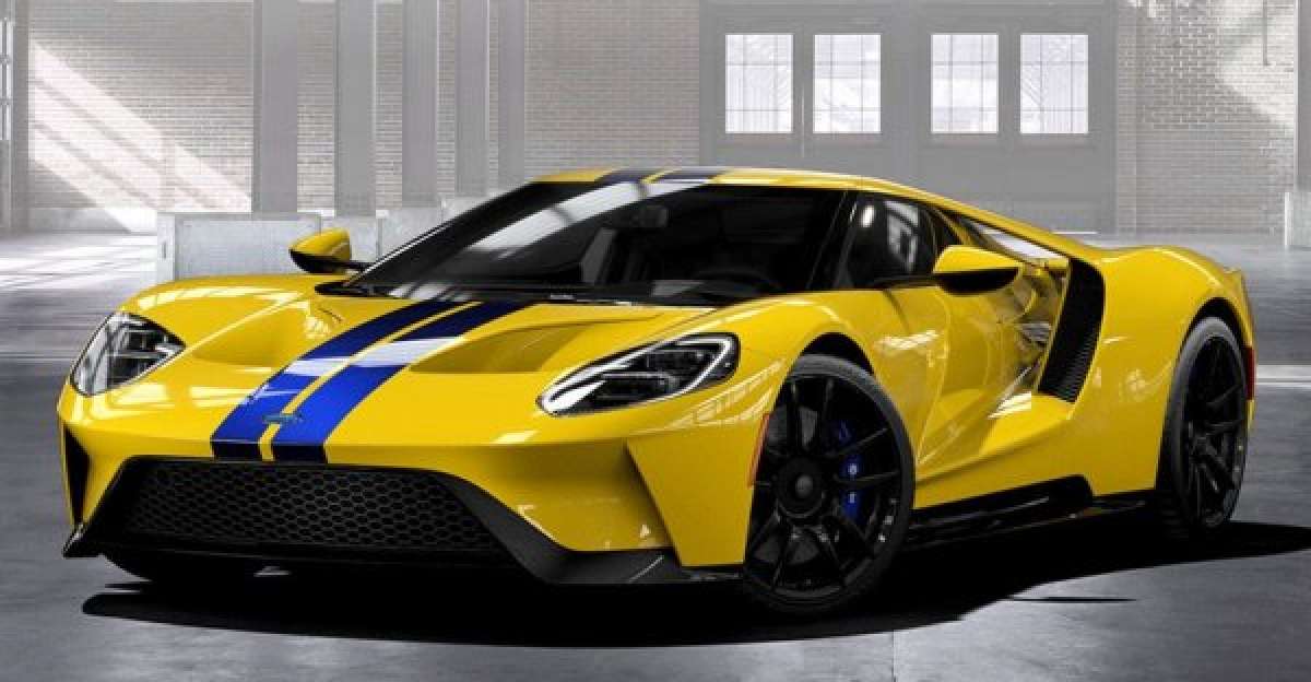 2017 Ford GT in Yellow/Blue