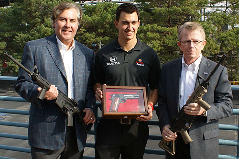 Colt donates guns to Dan Wheldon charity