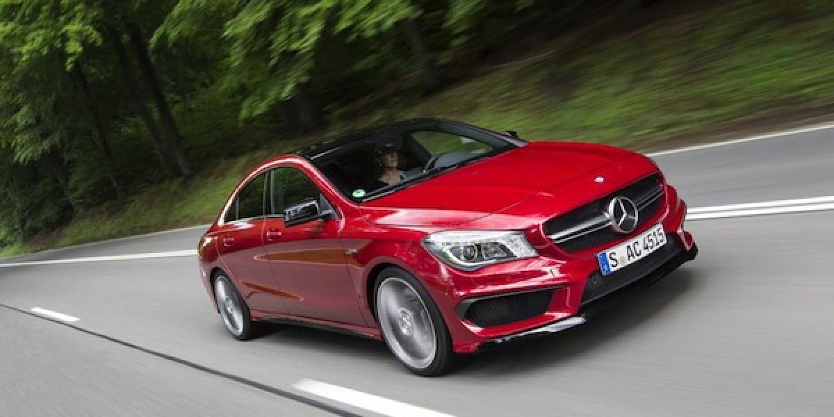 Mercedes continues product offensive with 2015 CLA-Class Shooting Brake 