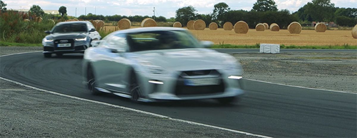 Nissan GT-R vs. Audi RS6 Performance