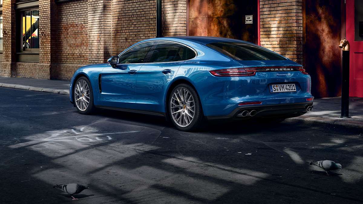 The Porsche Panamera has taken top luxury spot in the 2017 best residual value listings.