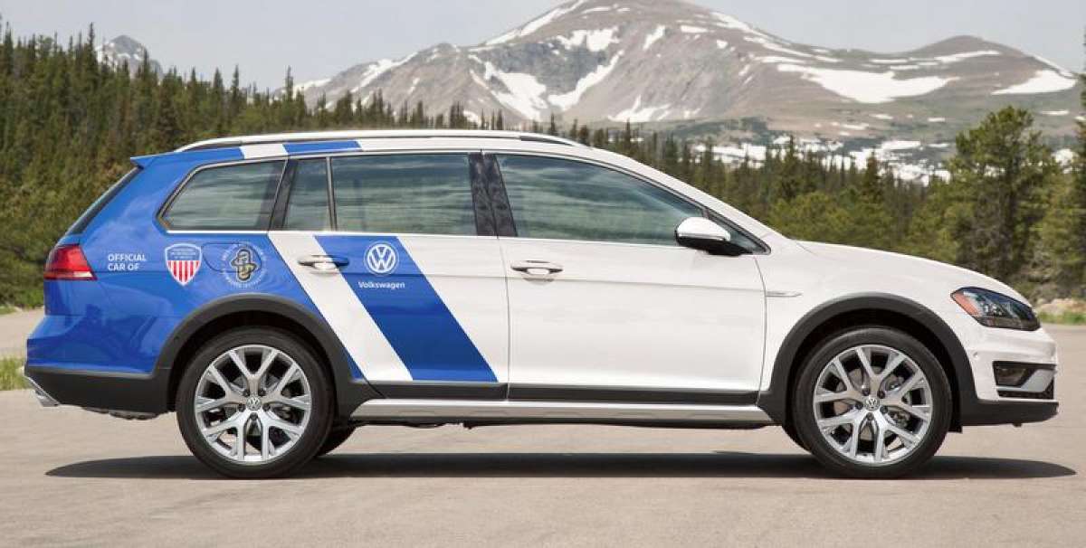 Volkswagen is helping ski and snowboard instructors get to the office on time