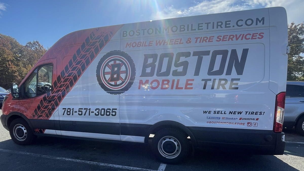 Image of Boston Mobile Tire van courtesy of Jay Condrick