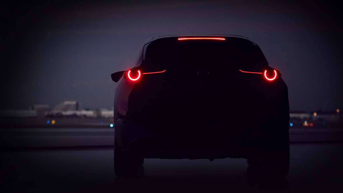 Mazda shows off new crossover