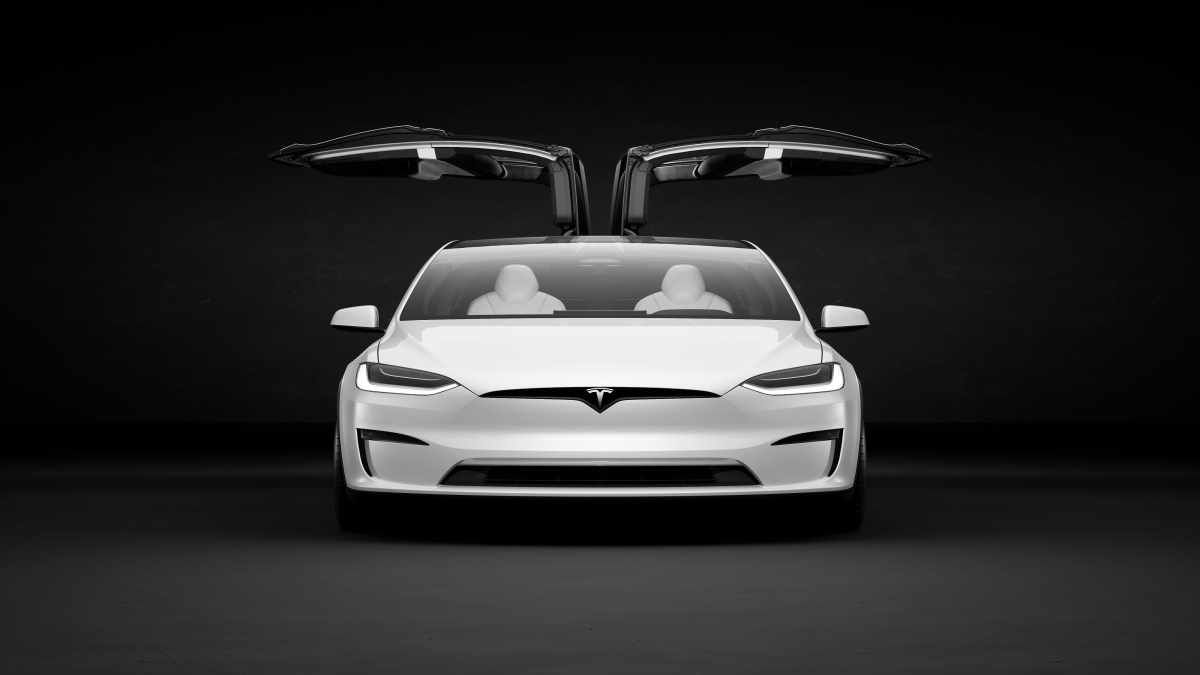 Tesla Model X Demand Is Increasing