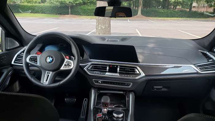 2020 BMW X6 M Competition Dashboard