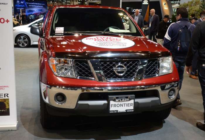 2007 Nissan Frontier Front