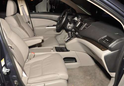 The front seating area of the 2012 Honda CR-V EX-L