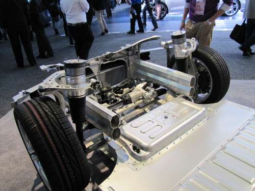 Chassis with front suspension of Tesla S at NAIAS 2012
