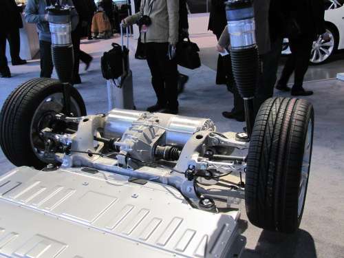 Chassis and rear suspension of Tesla S at NAIAS 2012