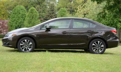 The side profile of the 2013 Honda Civic EX-L