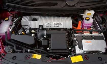 Toyota Prius 2012 Engine