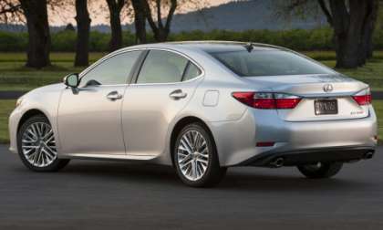The back end of the 2013 Lexus ES350