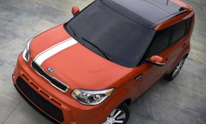An overheaed shot of the of the 2014 Kia Soul