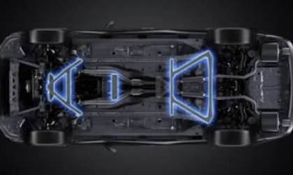 The TRD chassis reinforcements of the 2014 Lexus IS 