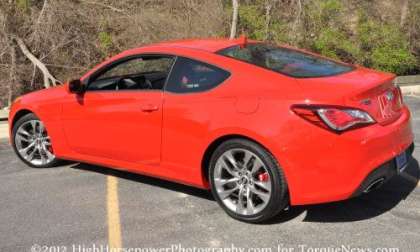 The side profile of the 2013 Hyundai Genesis Coupe 3.8 R-Spec