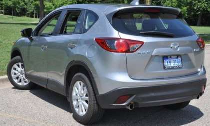 The rear end of the 2013 Mazda CX5 Sport