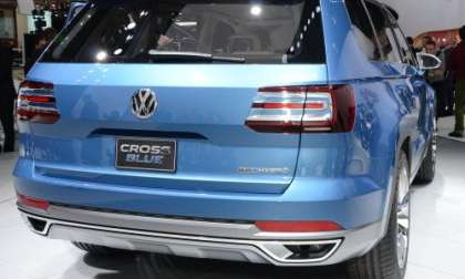 The rear end of the Volkswagen CrossBlue