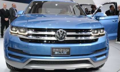 The front end of the Volkswagen CrossBlue