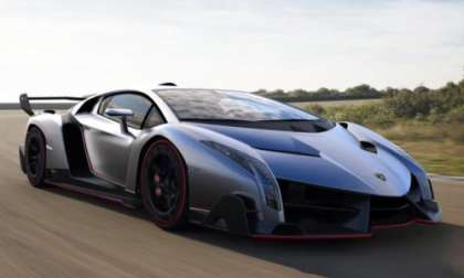 The Lamborghini Veneno in action from the front