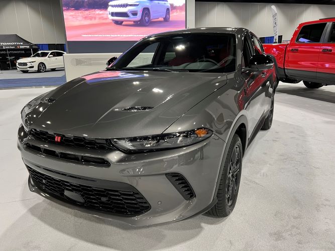 2023 Dodge Hornet Front View Denver Auto Show