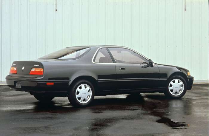 Acura Legend image courtesy of Acura