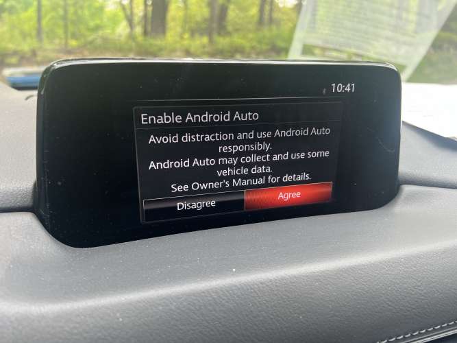 Image of Android Auto in Mazda CX-5 by John Goreham