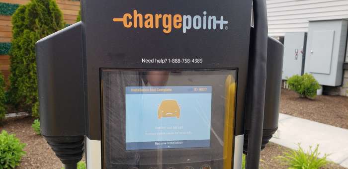Image of broken ChargePoint public charger by John Goreham