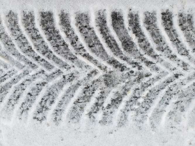 Image of Michelin CrossClimate2 tire tread in snow by John Goreham