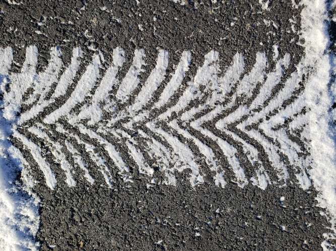 CrossClimate2 tread pattern image by John Goreham