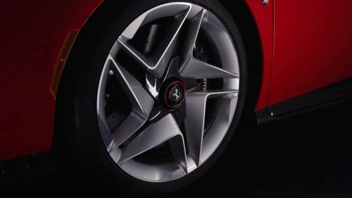 Image showing the bespoke wheels of the Ferrari SP48 Unica