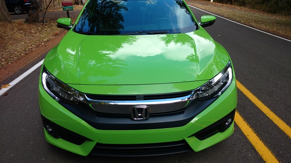 2017_Honda_Civic_Coupe