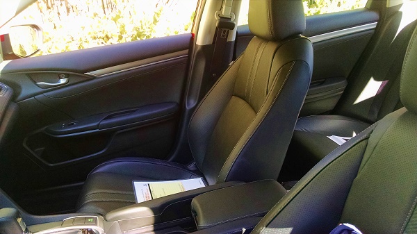 2016_Honda_Civic_Seats