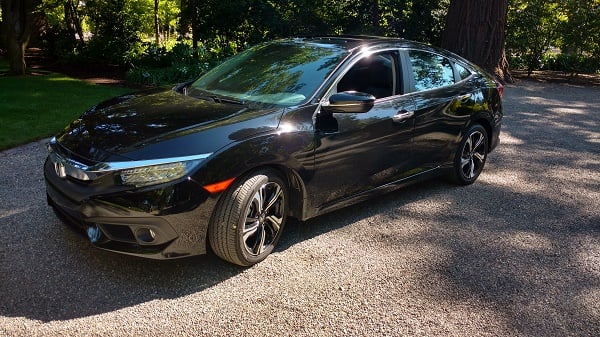 2016_Honda_Civic_Touring_Black