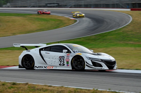 2017_Acura_NSX-GT3