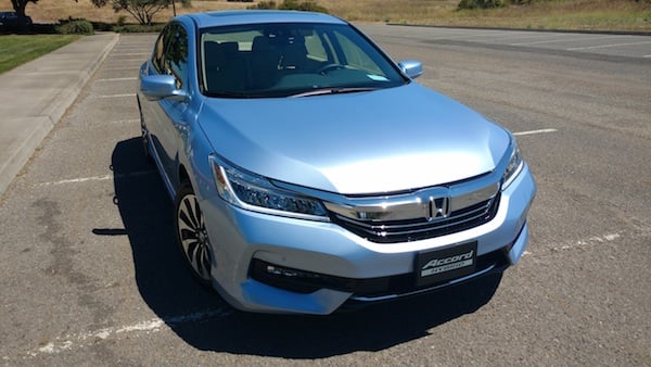 2017_Honda_Accord_Hybrid