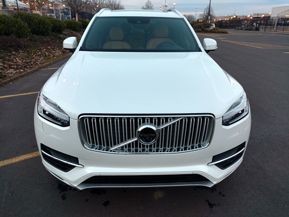 2017_Volvo_XC90_T8_Inscription_McCants